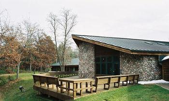 Whitetail Lodge Saint Germain Luaran gambar